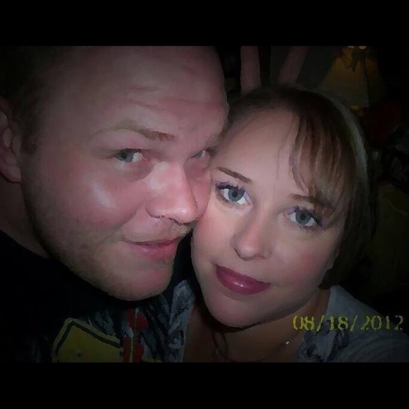 Meet your Posher, Amanda - Picture 4 of 7